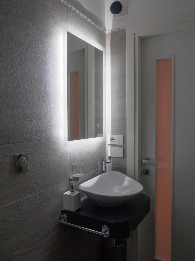Plebiscito Home Holidays Napoli Dış mekan fotoğraf
