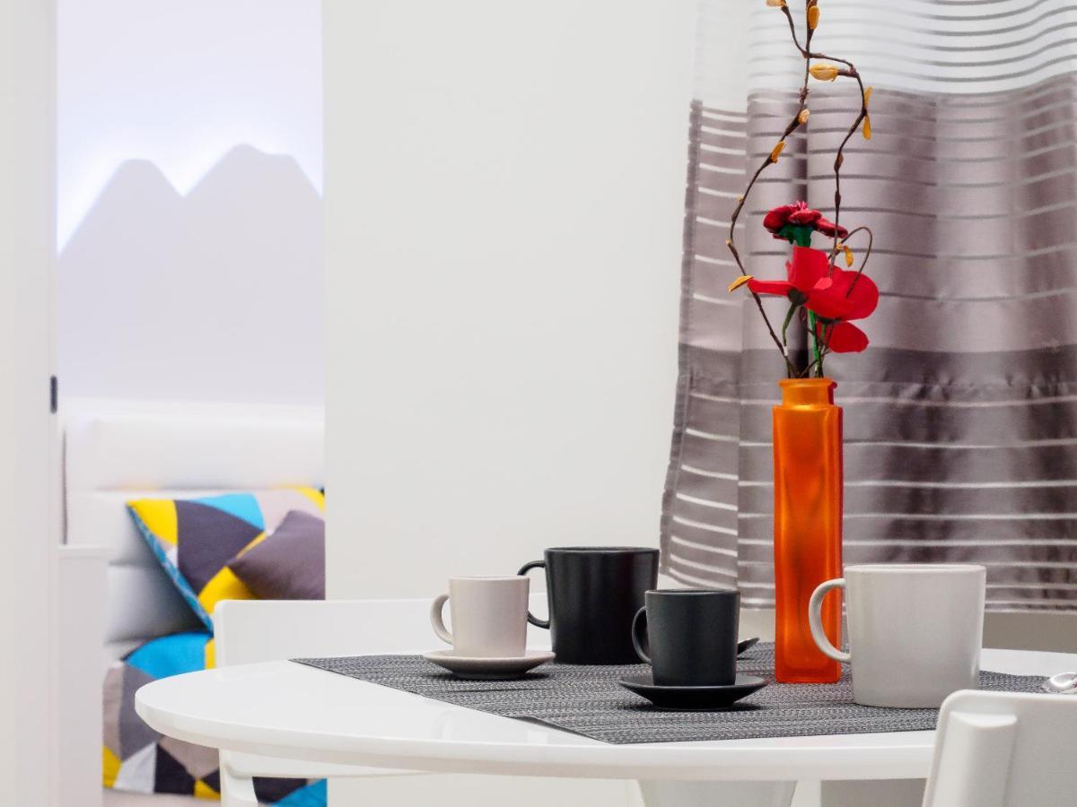 Plebiscito Home Holidays Napoli Dış mekan fotoğraf