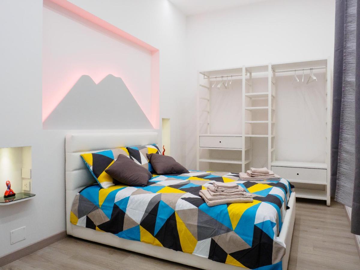 Plebiscito Home Holidays Napoli Dış mekan fotoğraf